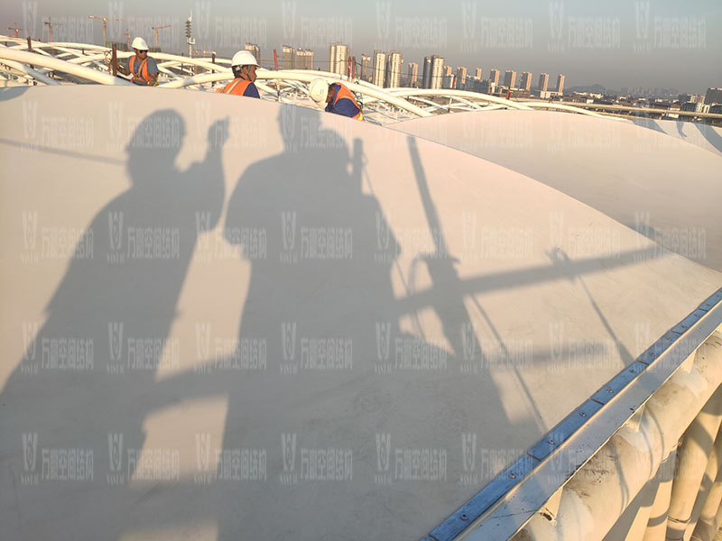 杭州亞運會棒（壘）球體育文化中心膜結構項目鋼結構接近尾聲