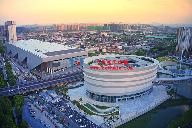 紹興國際會展中心PTFE網(wǎng)格織物幕墻項(xiàng)目