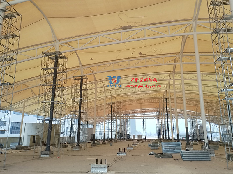 浙江真愛毯業科技有限公司廠房三屋面膜結構工程完工大吉！