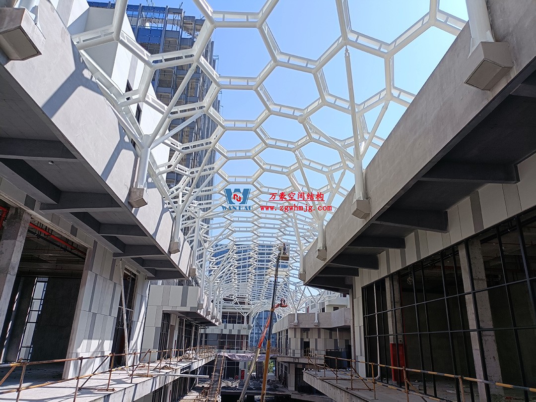 已完工,這個ETFE氣枕商業天幕閃亮登場! 已完工,這個ETFE氣枕商業天幕閃亮登場!