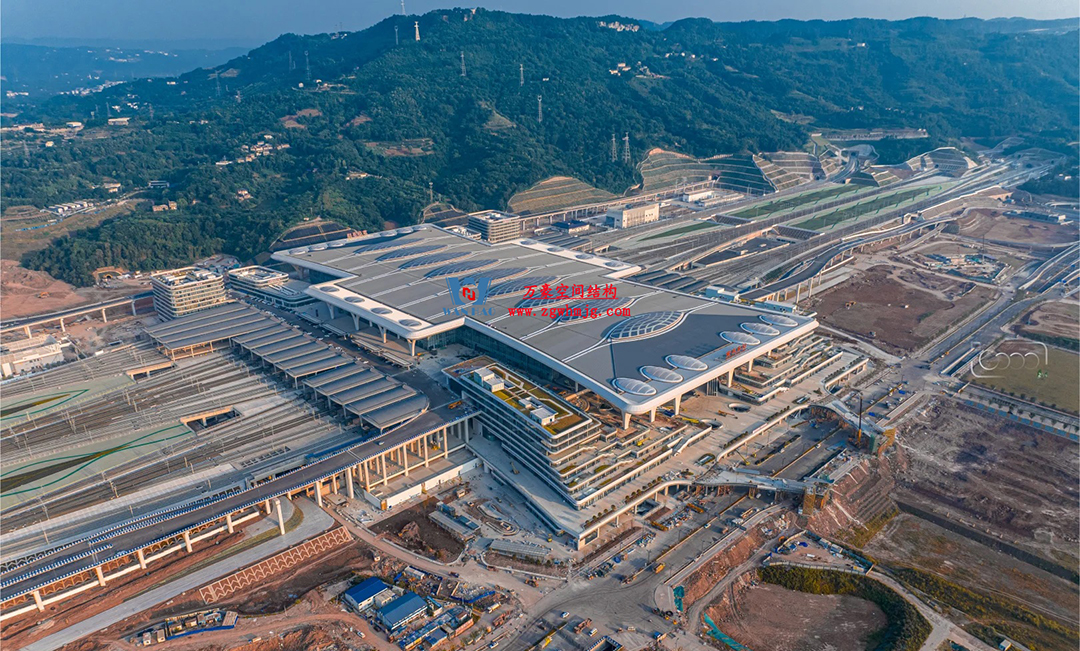 重慶東站:揭開“西部高鐵新地標”神秘面紗 重慶東站:揭開“西部高鐵新地標”神秘面紗