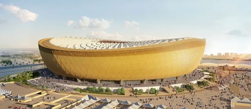 世界上最大膜結構盧賽爾體育場即將壓環合龍