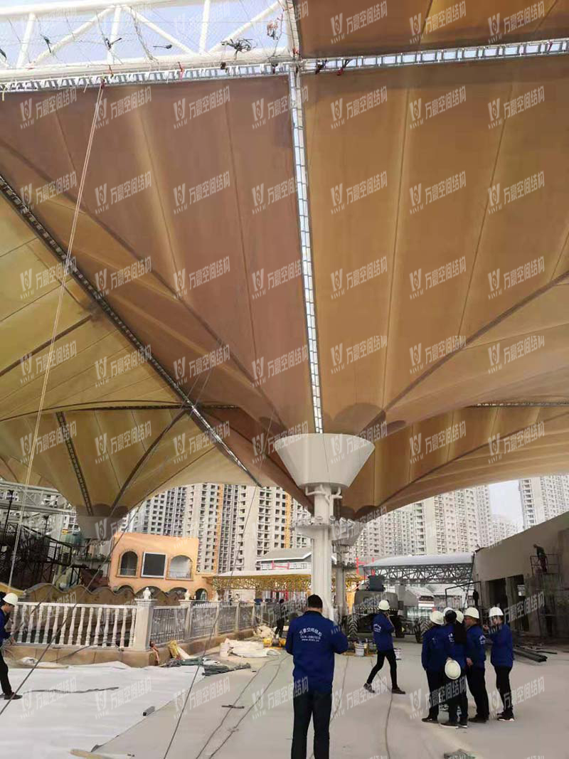 萬豪空間結(jié)構(gòu)重大項目現(xiàn)場學(xué)習(xí)觀摩會 萬豪空間結(jié)構(gòu)重大項目現(xiàn)場學(xué)習(xí)觀摩會